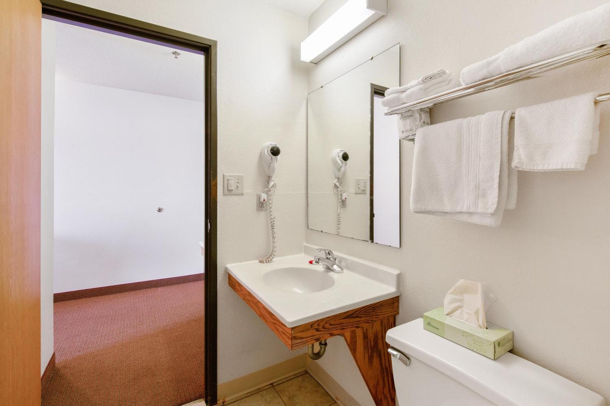 Oyo Hotel Portage I-94 Eksteriør bilde
