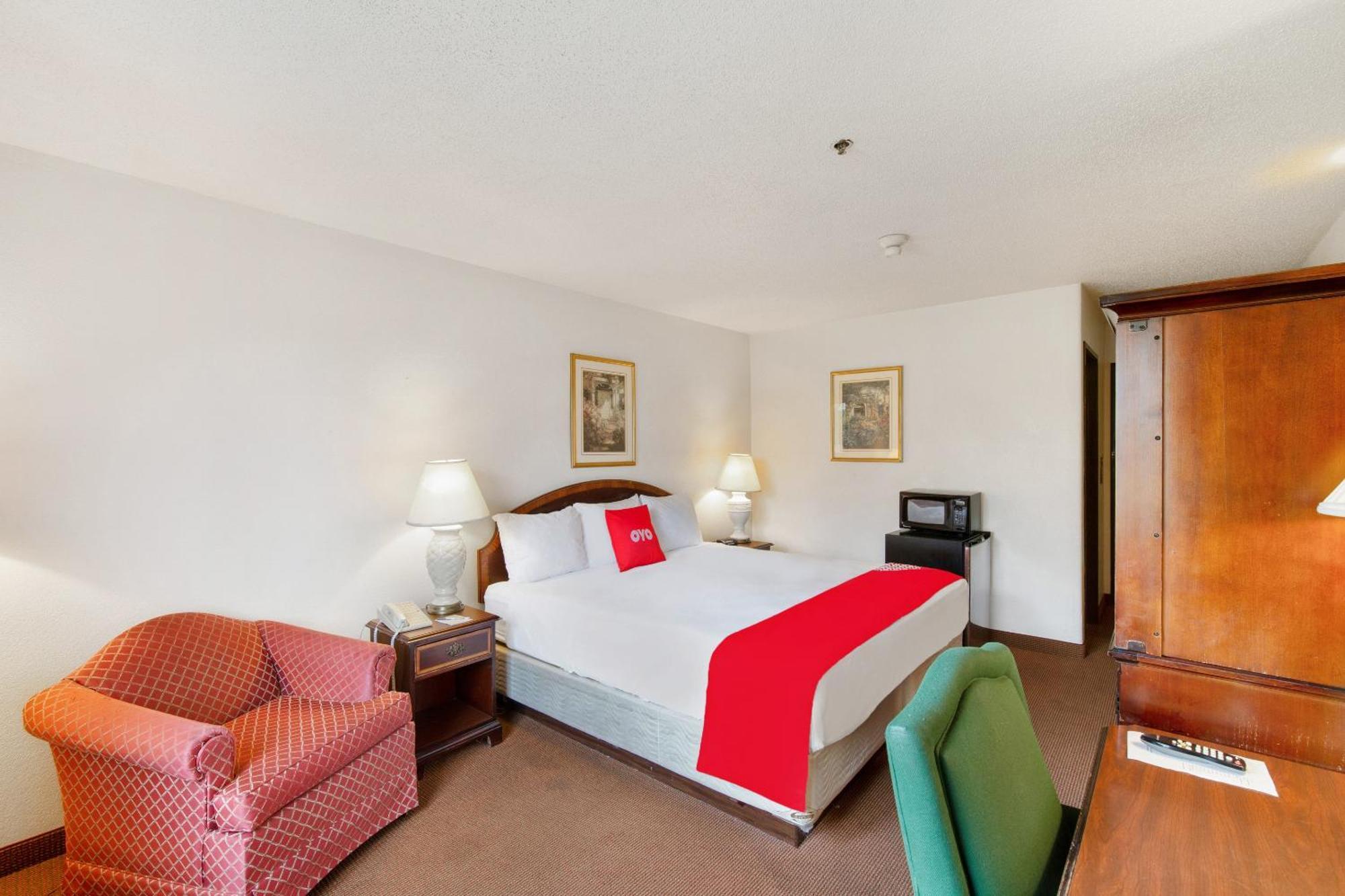 Oyo Hotel Portage I-94 Eksteriør bilde