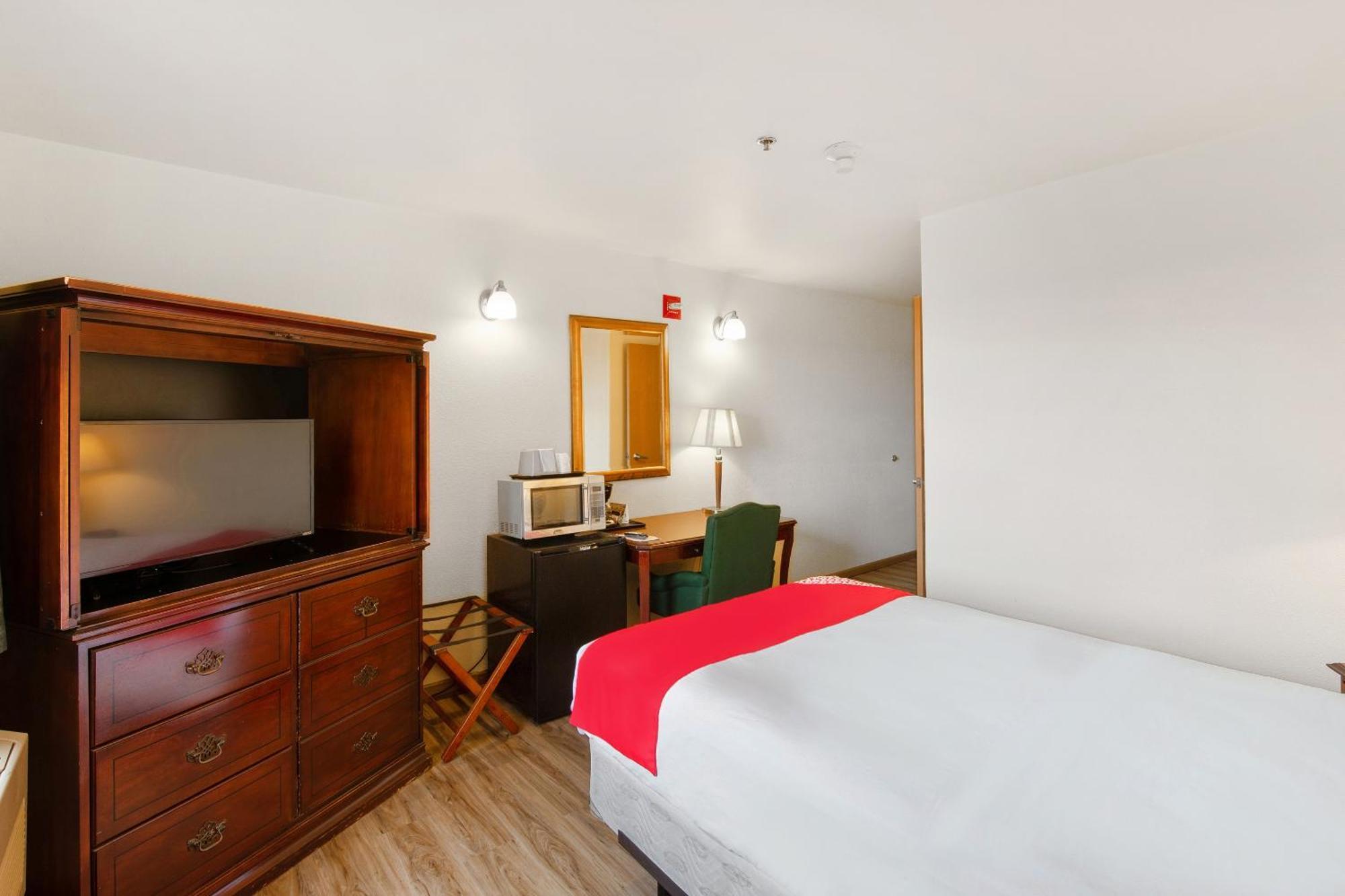Oyo Hotel Portage I-94 Eksteriør bilde