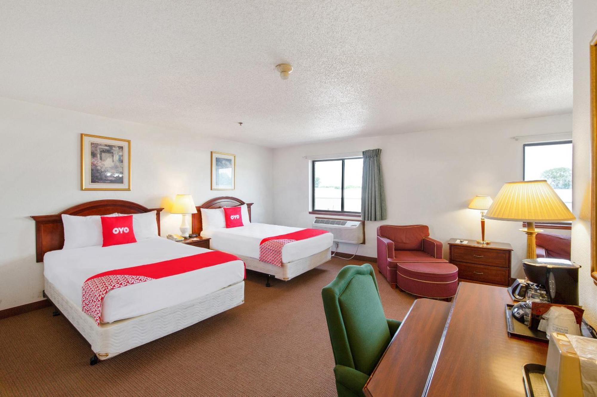 Oyo Hotel Portage I-94 Eksteriør bilde